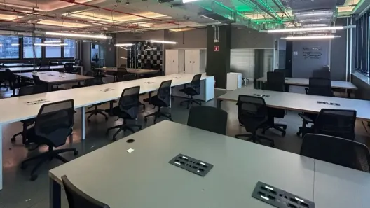 Sala Comercial para alugar, 670m² no Pinheiros, São Paulo