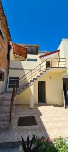 Casa com 1 Quarto para alugar, 55m² no Centro, Duque de Caxias