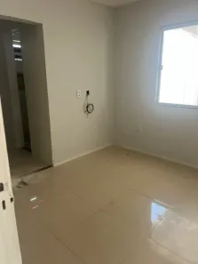 Sobrado com 4 Quartos à venda, 249m² no Novo Maracanaú, Maracanaú