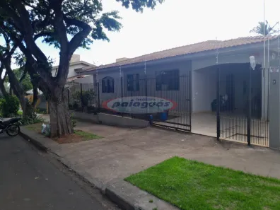 Casa com 3 Quartos à venda, 375m² no Zona 05, Maringá