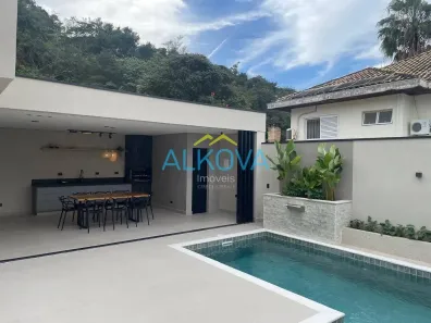 Sobrado com 3 Quartos à venda, 244m² no Urbanova, São José dos Campos