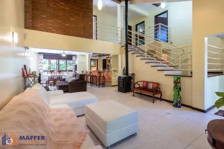 Casa com 3 Quartos à venda, 308m² no Cristal, Porto Alegre