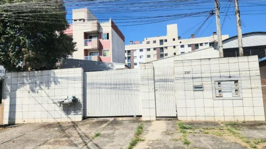 Casa com 8 Quartos à venda, 200m² no Pedro Moro, São José dos Pinhais