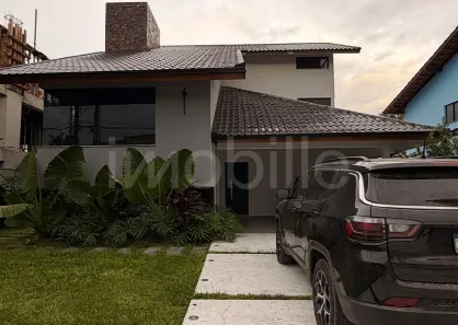 Casa com 3 Quartos à venda, 322m² no Dom Bosco, Itajaí