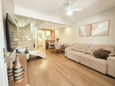 Casa de Condomínio com 2 Quartos à venda, 103m² no Rio Branco, Canoas