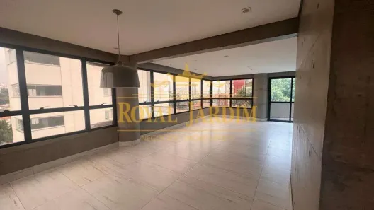 Apartamento com 4 Quartos para alugar, 190m² no Jardim, Santo André