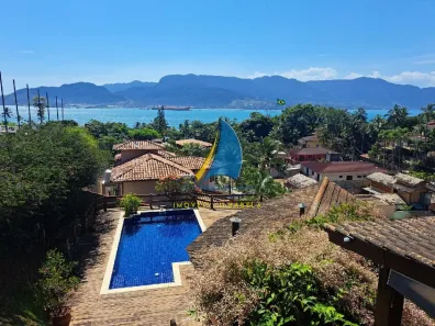 Sobrado com 4 Quartos à venda, 1537m² no Itaquanduba, Ilhabela