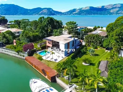 Casa com 6 Quartos à venda, 350m² no , Mangaratiba