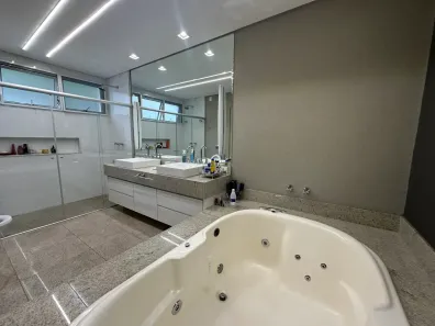 Casa de Condomínio com 4 Quartos à venda, 482m² no Jardins Paris, Goiânia