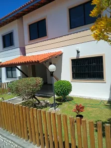Casa com 4 Quartos para alugar, 145m² no Buraquinho, Lauro de Freitas
