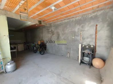 Sobrado com 2 Quartos para alugar, 86m² no Bela Vista, Palhoça