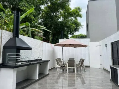 Casa de Condomínio com 2 Quartos à venda, 110m² no Camburi, São Sebastião