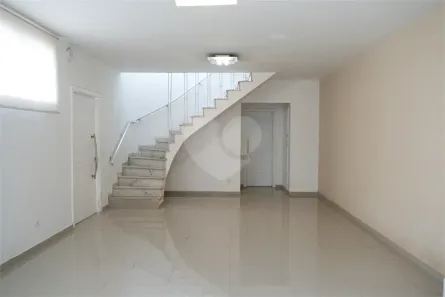 Sobrado com 3 Quartos à venda, 195m² no Jardim da Glória, São Paulo