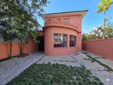 Casa com 5 Quartos para alugar, 285m² no Boqueirão, Santos