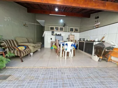 Casa com 3 Quartos à venda, 154m² no Parque Mãe Preta, Rio Claro
