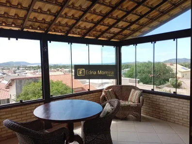 Casa de Condomínio com 3 Quartos à venda, 158m² no Ogiva, Cabo Frio