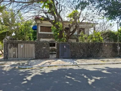 Casa com 6 Quartos à venda, 399m² no Rio Doce, Olinda