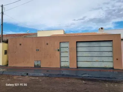 Casa com 3 Quartos à venda, 90m² no Residencial Loris Sahyun, Londrina