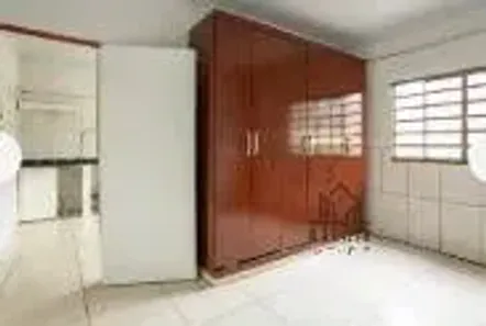 Casa com 2 Quartos para alugar, 100m² no Ipiranga, Goiânia