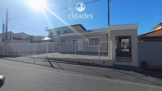Apartamento com 1 Quarto para alugar, 40m² no Passa Vinte, Palhoça