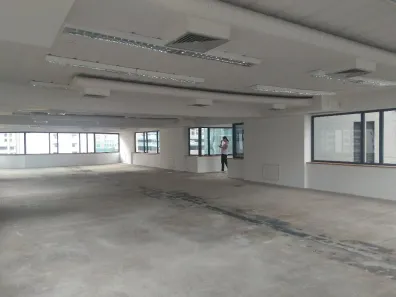 Sala Comercial para alugar, 328m² no Cidade Monções, São Paulo