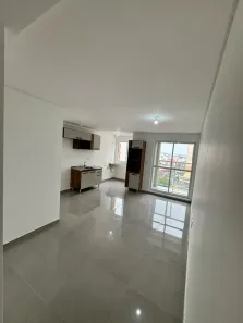 Apartamento com 2 Quartos para alugar, 52m² no Água Verde, Curitiba