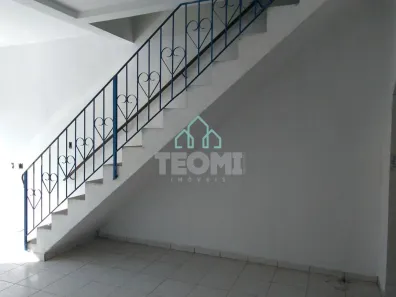 Sobrado com 2 Quartos à venda, 150m² no Centro, Taubaté