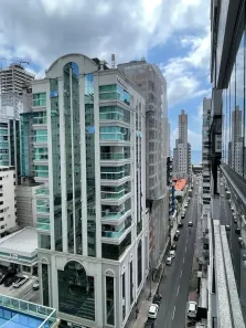 Apartamento com 3 Quartos à venda, 135m² no Meia Praia, Itapema