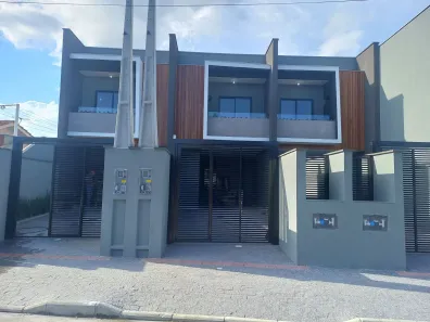 Sobrado com 3 Quartos à venda, 115m² no Saguaçu, Joinville