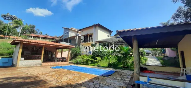 Fazenda/Sítio com 6 Quartos à venda, 500m² no , Guararema