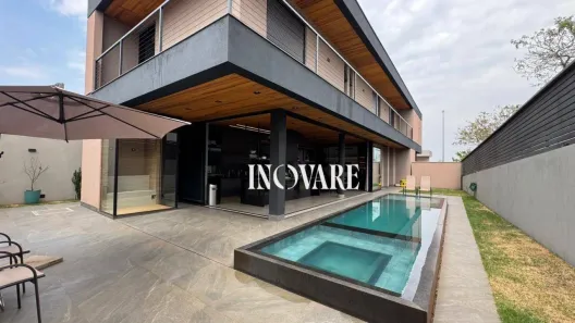 Casa de Condomínio com 4 Quartos para alugar, 388m² no Granja Marileusa, Uberlândia