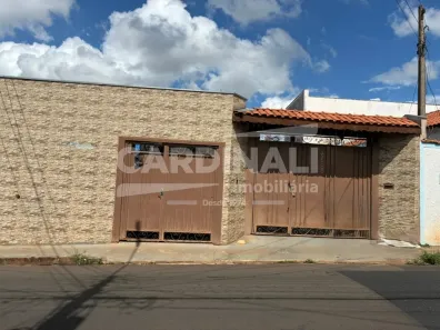 Casa com 2 Quartos à venda, 75m² no Vila Marcelino, São Carlos