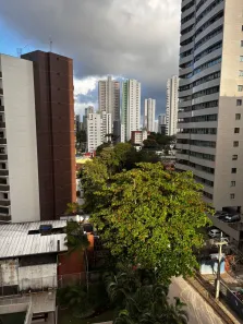 Apartamento com 4 Quartos para alugar, 241m² no Poço, Recife