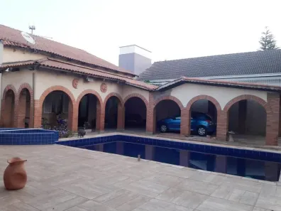 Sobrado com 5 Quartos à venda, 450m² no Setor Sul, Goiânia
