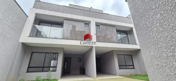 Sobrado com 3 Quartos à venda, 118m² no Uberaba, Curitiba