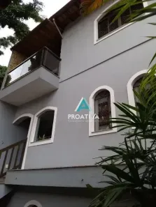 Sobrado com 4 Quartos à venda, 275m² no Vila Valparaíso, Santo André