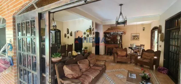 Sobrado com 4 Quartos à venda, 500m² no Morro Nova Cintra, Santos