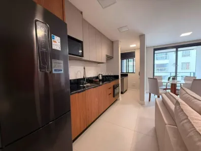 Apartamento com 2 Quartos para alugar, 68m² no Centro, Itajaí