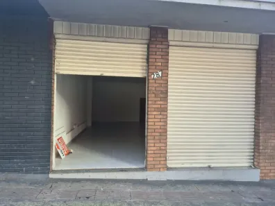 Ponto Comercial para alugar, 80m² no Centro, Londrina