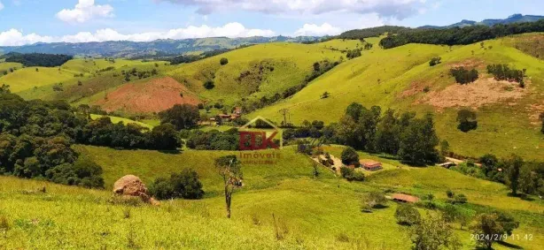 Fazenda/Sítio com 2 Quartos à venda, 100m² no , Cunha
