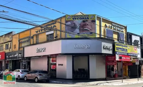 Prédio Comercial à venda, 311m² no Centro, Anápolis