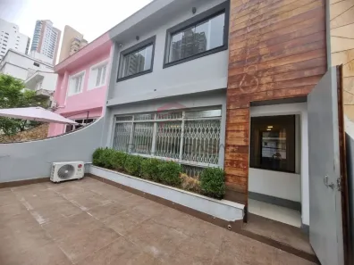 Imóvel Comercial com 4 Quartos para alugar, 550m² no Jardim Anália Franco, São Paulo