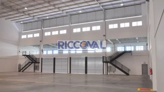 Galpão/Depósito/Armazém para alugar, 682m² no Itaqui, Itapevi