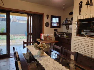 Casa com 4 Quartos à venda, 283m² no Chácara das Pedras, Porto Alegre