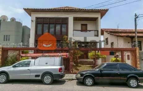 Casa com 8 Quartos à venda, 520m² no Santa Tereza, Belo Horizonte