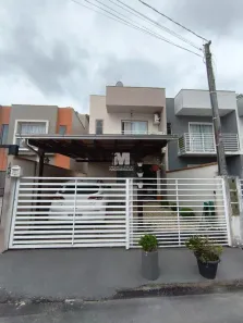 Casa com 2 Quartos à venda, 70m² no São Pedro, Brusque