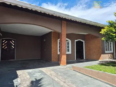 Casa com 3 Quartos para alugar, 120m² no Bal Stella Maris, Peruíbe