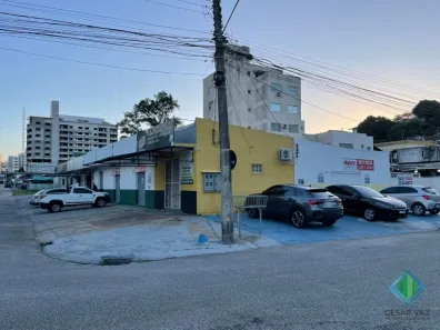Prédio Comercial à venda, 421m² no Estreito, Florianópolis