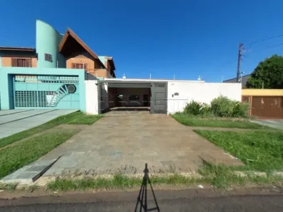 Sala Comercial com 3 Quartos para alugar, 272m² no Vila Harmonia, Araraquara