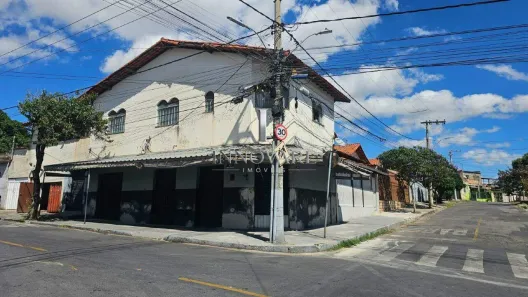 Casa com 6 Quartos à venda, 360m² no Jardim Guanabara, Belo Horizonte